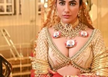 Actress Ruchi Gujjar wears necklace featuring PM Modi at Cannes 2025