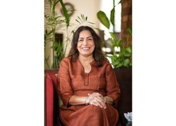 Timeless Elegance in Every Thread: Weaving stories of culture through sustainable fashion!