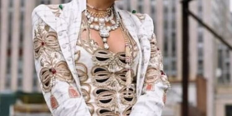 Did Isha Ambani wear mom Nita’s heirloom jewellery for Met Gala