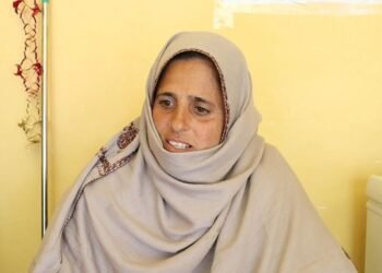 Kupwara’s tribal woman breaks barriers in trout vending