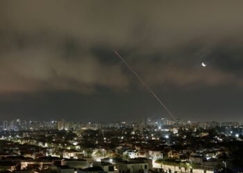 Iran, Israel launch new attacks after Tehran rules out nuclear talks