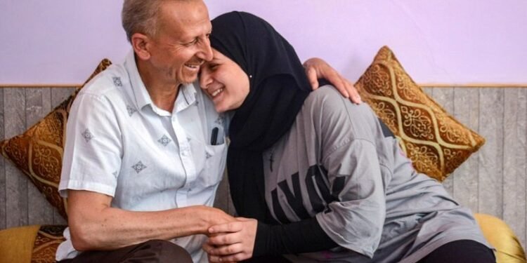 Iran lifts airspace curbs to evacuate 1,000 Indians