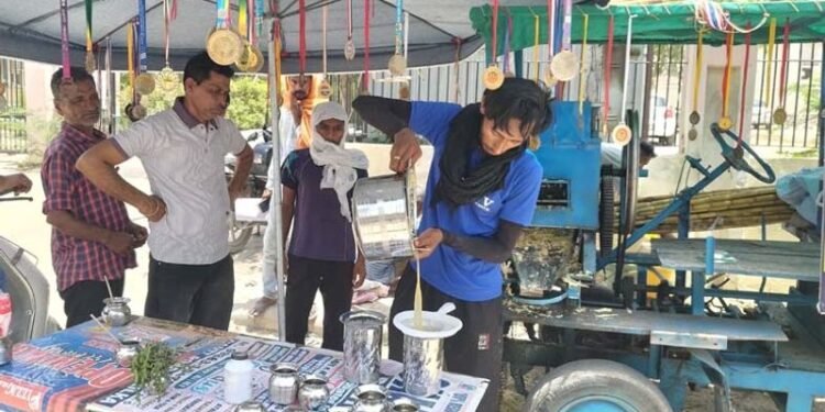 No job, athlete opens juice vend in Fazilka, puts medals on display
