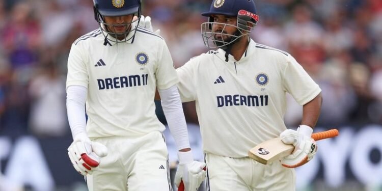 1st Test: India reach 454 for 7 at lunch on Day 2 against England