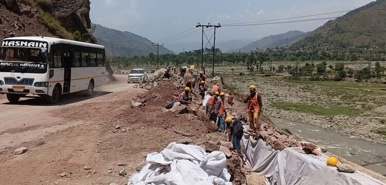 Speed up Jammu-Poonch NH widening work, demand locals