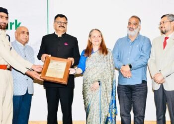 Javed Rana Felicitates Wildlife Officials for Dachigam’s National Recognition in Conservation
