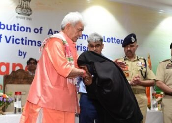LG Manoj Sinha Distributes 40 Appointment Letters to Terror Victims in Baramulla, Assures Justice and Support