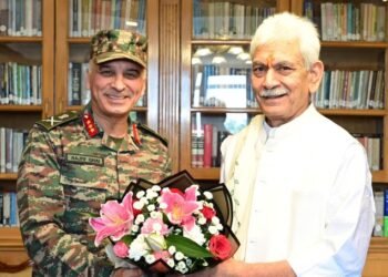 Lt Gen Rajiv Ghai Meets LG Manoj Sinha; Reviews J&K Security Situation