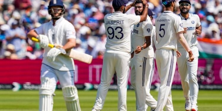 Ind vs Eng 3rd Test: Siraj Fined for Aggressive Send-Off to Duckett