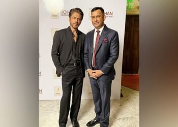 Rohan Corporation Unveils 15 Mega Projects for 2025, Signs Shah Rukh Khan as Karnataka Brand Ambassador