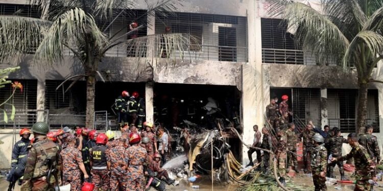 19 Killed as Bangladesh Air Force Jet Crashes into Dhaka School Campus