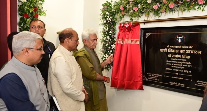 LG Sinha Dedicates Grand SASB Yatri Niwas at Pantha Chowk to Amarnath Pilgrims