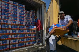 Over 6,400 Tonnes of Apples Transported From Kashmir to Delhi in Two Weeks