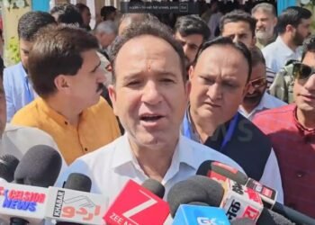 🚨 “Omar Abdullah Weaves Narratives, Evades Governance” – LOP Sunil Sharma