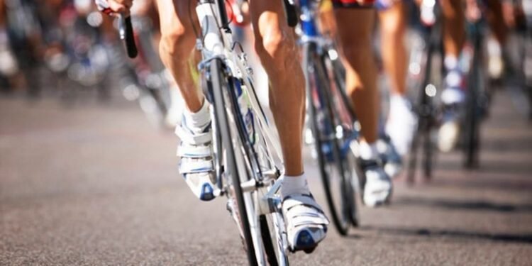 Doctors Launch Kashmir-to-Kanyakumari Cycle Rally to Promote Oral Health Awareness