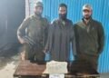 Pulwama Police Seizes Contraband During Naka Checking 🚔