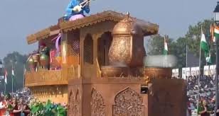 Crafts, Music of J&K Showcase Cultural Grandeur at Republic Day Parade