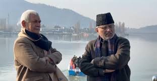 VP Radhakrishnan Enjoys Shikara Ride on Dal Lake in Srinagar