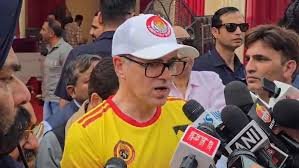 ⛽ No Fuel Crisis in J&K: CM Omar Abdullah Urges Public to Ignore Rumours