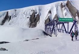Fresh Snowfall in Kashmir’s Higher Reaches, Heavy Rains Lash Plains