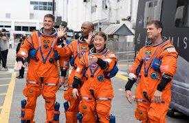 Historic Return! NASA’s Artemis-II Crew Splashes Down After Lunar Flyby, Moon Landing Next