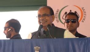 Big Push for Housing in J&K: 5 Lakh Families to Get ‘Pucca’ Homes, Says Shivraj Chouhan 🏠