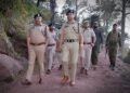 DIG Sandeep Wazir Visits Forward Areas Along LoC In Poonch, Reviews Border Security Preparedness