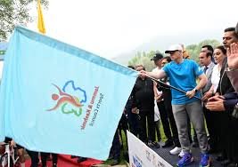CM Omar Abdullah Flags Off World Bicycle Day Cyclothon, Calls for National-Level Kashmir Cycling Event