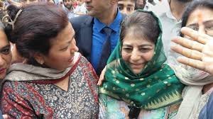 Kashmiri Pandits Must Move Forward and Invest in Shared Future: Mehbooba Mufti at Kheer Bhawani Mela