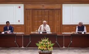 PM Modi Reviews Economic Growth Strategy With EAC Amid Global Uncertainty, Focuses on Reforms and Resilience