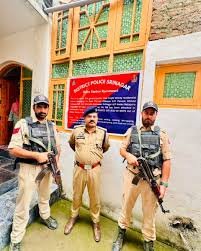 Srinagar Police Attach Properties Worth ₹1.35 Crore of Alleged Drug Peddlers Under Nasha Mukt J&K Abhiyan