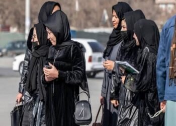 PAKISTAN TIGHTENS THE SCREWS ON AFGHANS