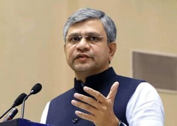 EPFO Coverage Expanded: Cabinet Approves ₹25,000 Wage Ceiling, Bringing 51 Lakh More Workers Under Mandatory Social Security