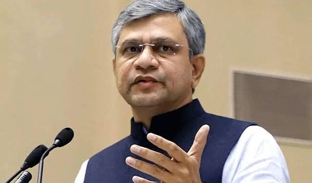 EPFO Coverage Expanded: Cabinet Approves ₹25,000 Wage Ceiling, Bringing 51 Lakh More Workers Under Mandatory Social Security