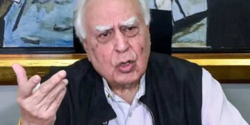 “I Am a ‘Dimagi Naxal’: Kapil Sibal’s Sharp Swipe at BJP Over Horse Trading
