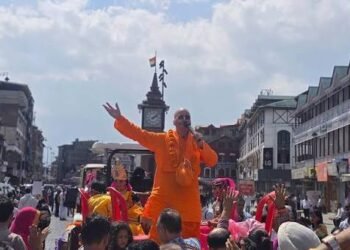 KASHMIRI PANDITS MARK JANMASHTAMI WITH GRAND SHOBHA YATRA IN SRINAGAR