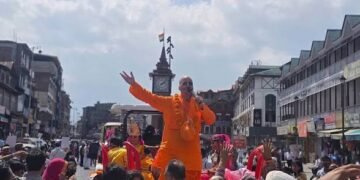 KASHMIRI PANDITS MARK JANMASHTAMI WITH GRAND SHOBHA YATRA IN SRINAGAR