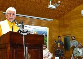 LG MANOJ SINHA CALLS FOR STRONGER SCIENCE-POLICY LINK TO TACKLE CLIMATE CRISIS