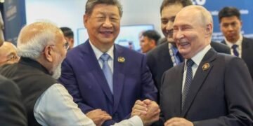 18th BRICS SUMMIT 2026 ; 🤝 MODI, PUTIN & XI HOLD HANDS — A POWERFUL SYMBOL OF BRICS UNITY