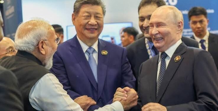 18th BRICS SUMMIT 2026 ; 🤝 MODI, PUTIN & XI HOLD HANDS — A POWERFUL SYMBOL OF BRICS UNITY