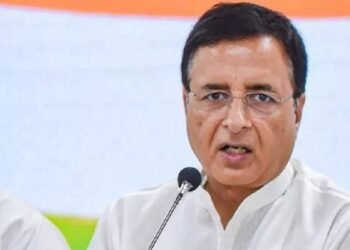 CONGRESS TO FRAME NEW AGENDA FOR A “POWERFUL & PROGRESSIVE” GUJARAT: SURJEWALA