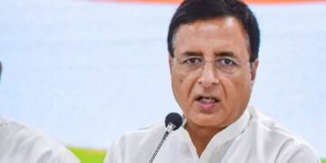 CONGRESS TO FRAME NEW AGENDA FOR A “POWERFUL & PROGRESSIVE” GUJARAT: SURJEWALA