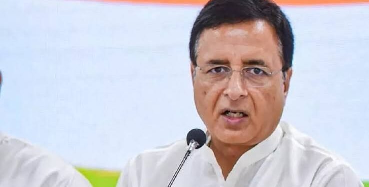 CONGRESS TO FRAME NEW AGENDA FOR A “POWERFUL & PROGRESSIVE” GUJARAT: SURJEWALA