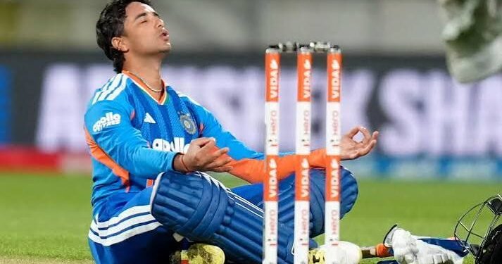 ABHISHEK SHARMA’S 35-BALL CENTURY DESTROYS NEW ZEALAND! INDIA SEAL T20I SERIES WITH A SIX-WICKET THRASHING