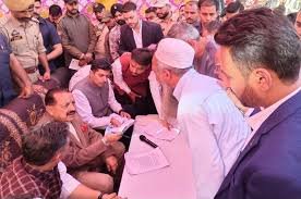 Dr Jitendra Singh Holds Public Durbar in Basantgarh, Udhampur; Resolves Public Grievances on the Spot, Announces ₹32 Lakh Public Shed Project