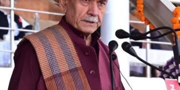 LG Manoj Sinha Pays Tribute to Police Martyrs, Vows Strong Action Against Terrorism in J&K