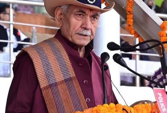 LG Manoj Sinha Pays Tribute to Police Martyrs, Vows Strong Action Against Terrorism in J&K