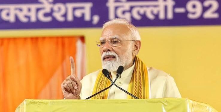 PM MODI’S DUSSEHRA MESSAGE: CALLS FOR NATIONAL UNITY, SELF-RELIANCE AND A UNITED FIGHT AGAINST ENEMIES