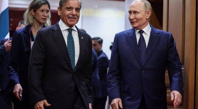MOSCOW DIPLOMATIC WATCH: PAKISTAN PM SHEHBAZ SHARIF EXPECTED TO MEET VLADIMIR PUTIN — TRADE, ENERGY AND REGIONAL SECURITY IN FOCUS